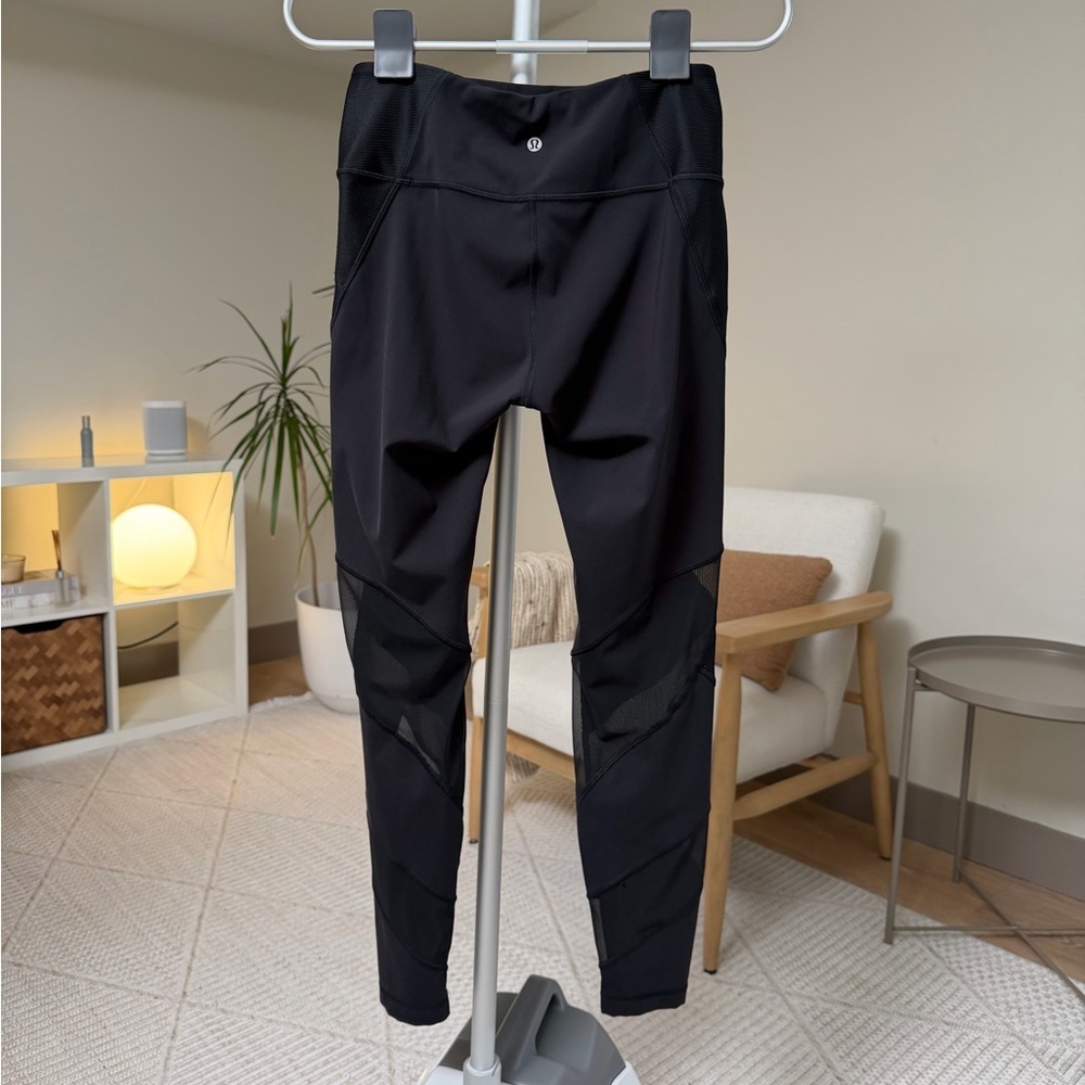 Women’s | Lululemon Wunder Under High-Rise Tight 28” Mesh, Black | Size 8 - Picture 4 of 11